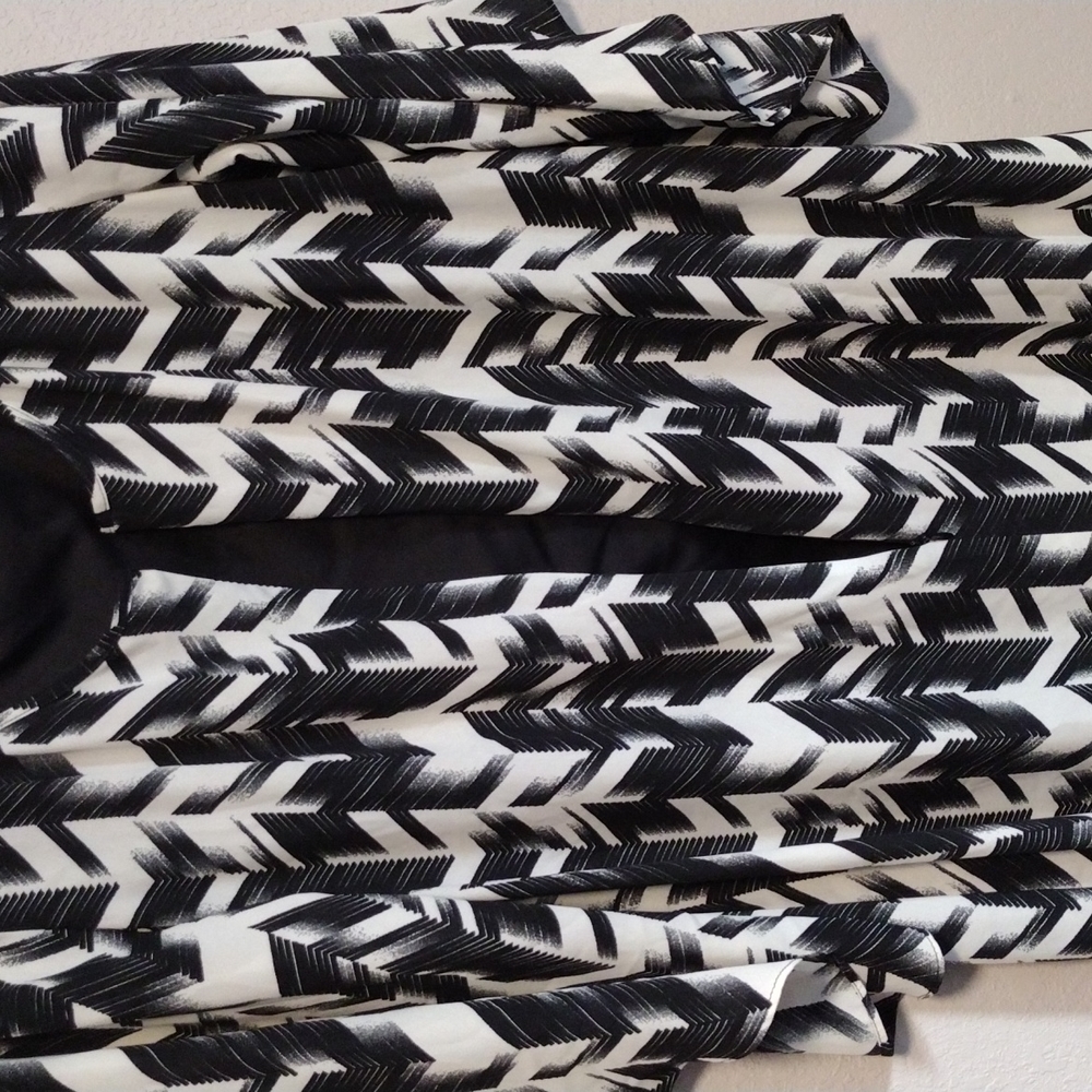 ABG DRESS - Picture 12 of 14